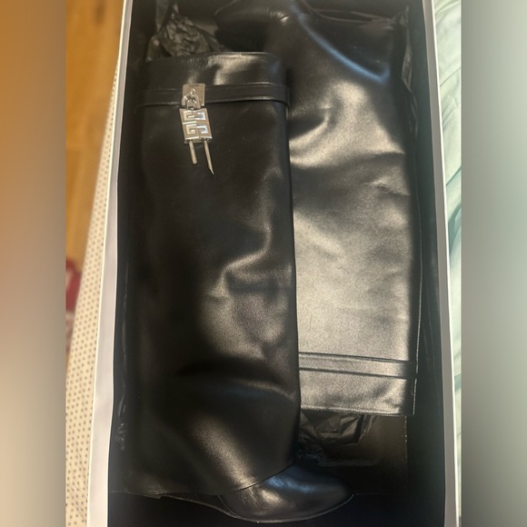 Givenchy Sharklock Boots - Picture 3 of 6